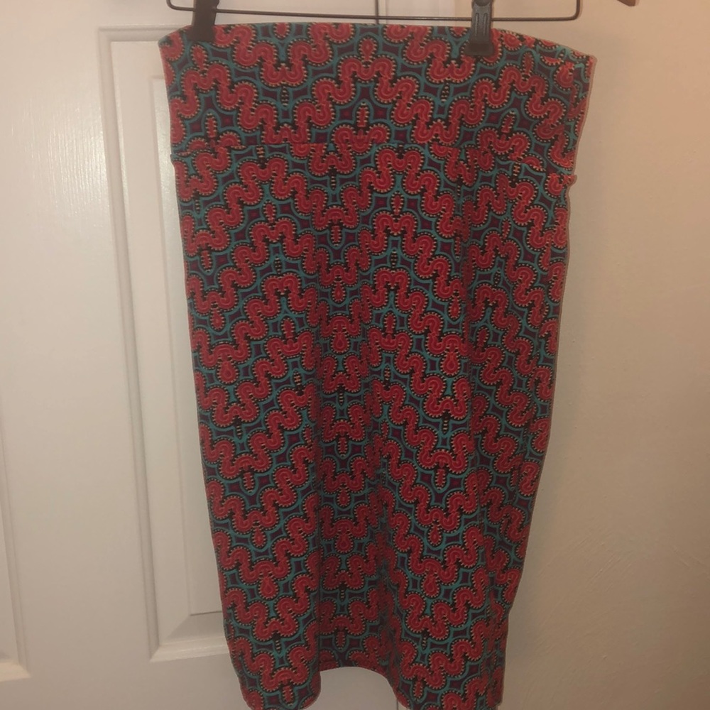 LuLaRoe Cassie skirt